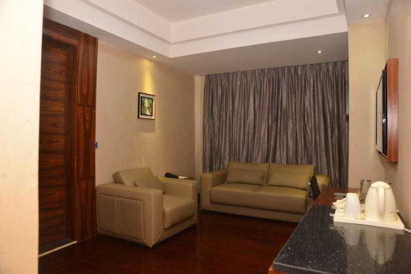 לגוס Amber Residence מראה חיצוני תמונה