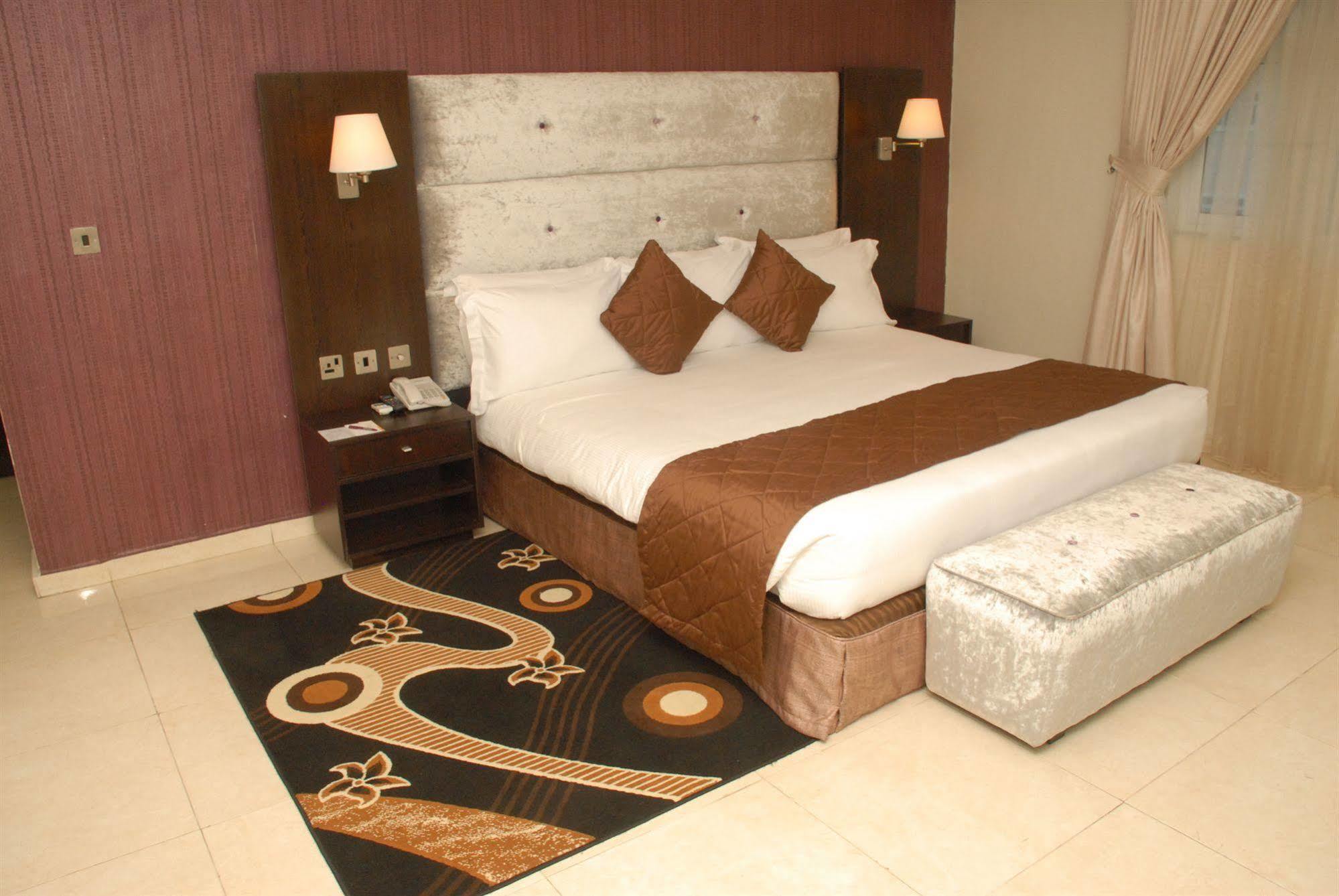 לגוס Amber Residence מראה חיצוני תמונה